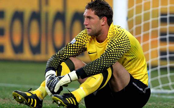 两队将为球 两队将为球